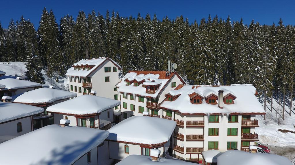 Forest Glade-Апартаменти И Стаи За Гости Pamporovo Exterior foto